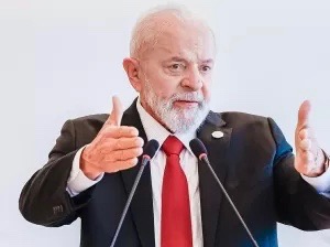 Gordofobia, escravidão e capacitismo: Lula coleciona gafes em discursos