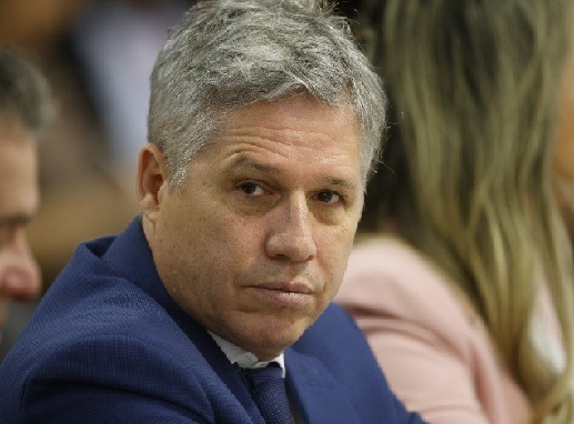 Ministro confirma demissão de diretor responsável por leilão de arroz