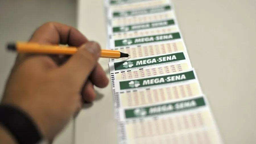 Confira os números do sorteio da Mega-Sena e se alguém levou o prêmio