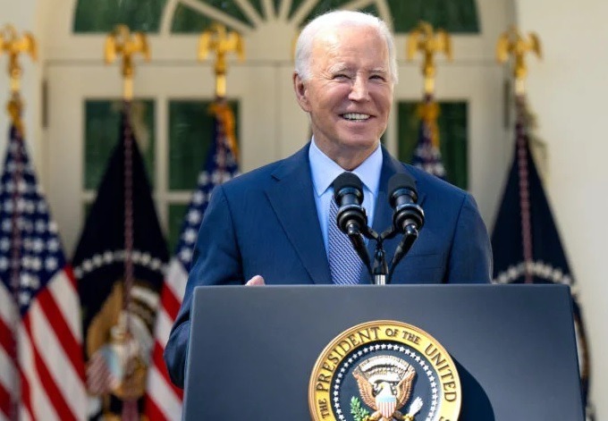Biden recusa pedidos para desistir de concorrer à presidência e pede para democratas pararem de insistir