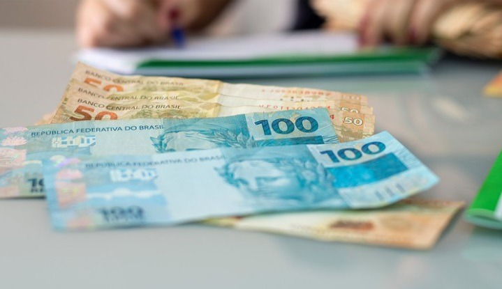 Abono salarial paga hoje R$ 4,5 bi para 4,2 milhões de trabalhadores; veja quem tem direito