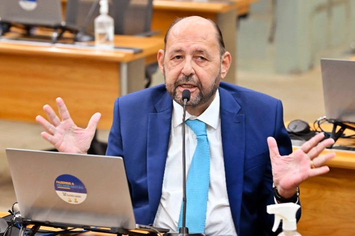 Deputado apresenta PL que proíbe consumo de maconha em locais públicos do RN
