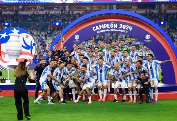 Brasil cai no ranking de seleções da Fifa; confira as melhores