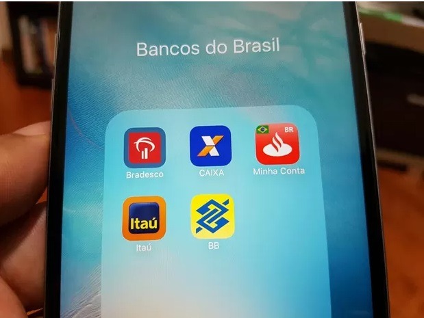 Bancos têm instabilidade após apagão cibernético e clientes reclamam nas redes