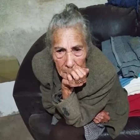Mulher de 90 anos é obrigada a deixar casa onde vive há 3 décadas; entenda