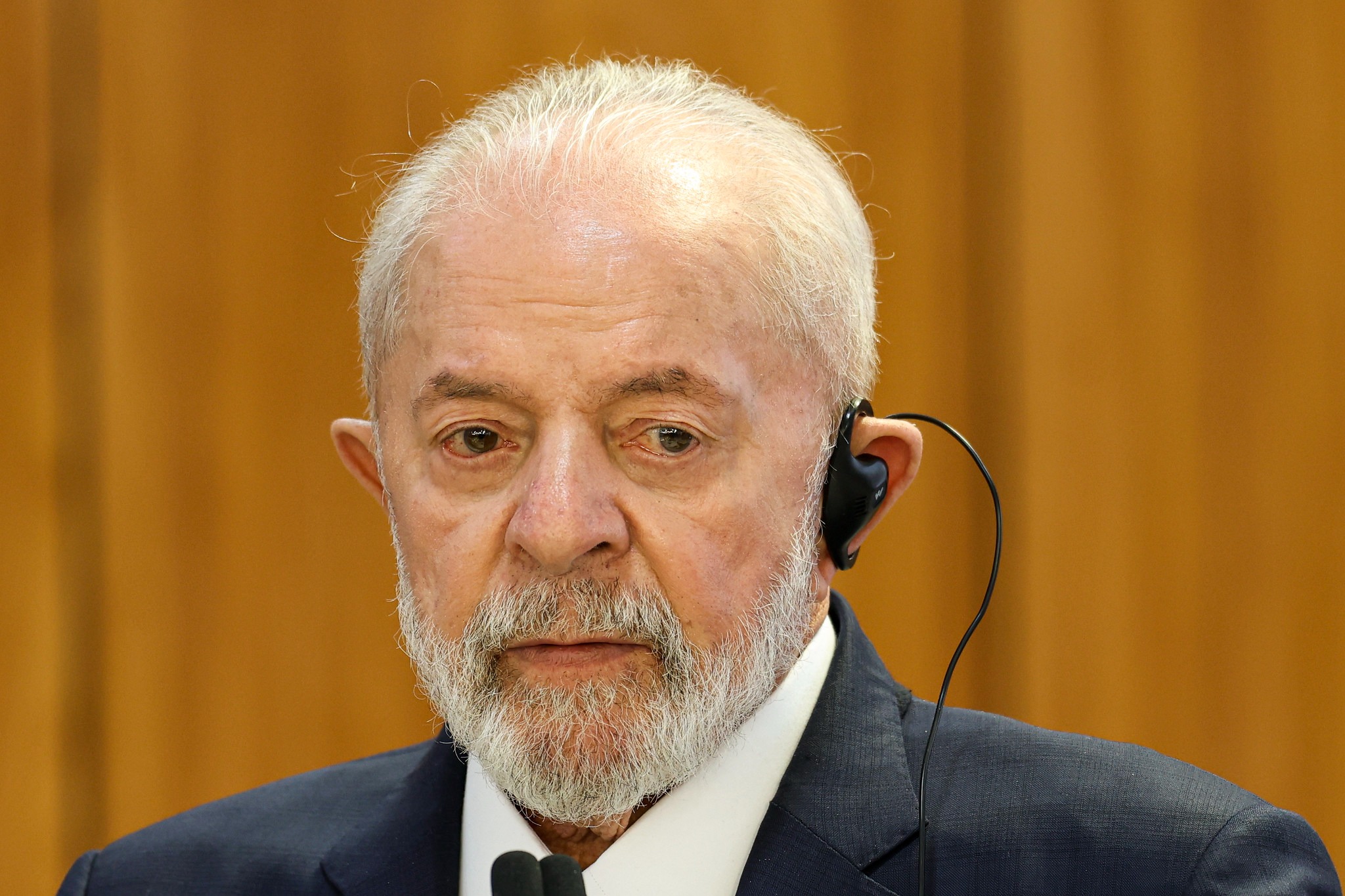 “Lula segue caminho de declínio”, diz Economist