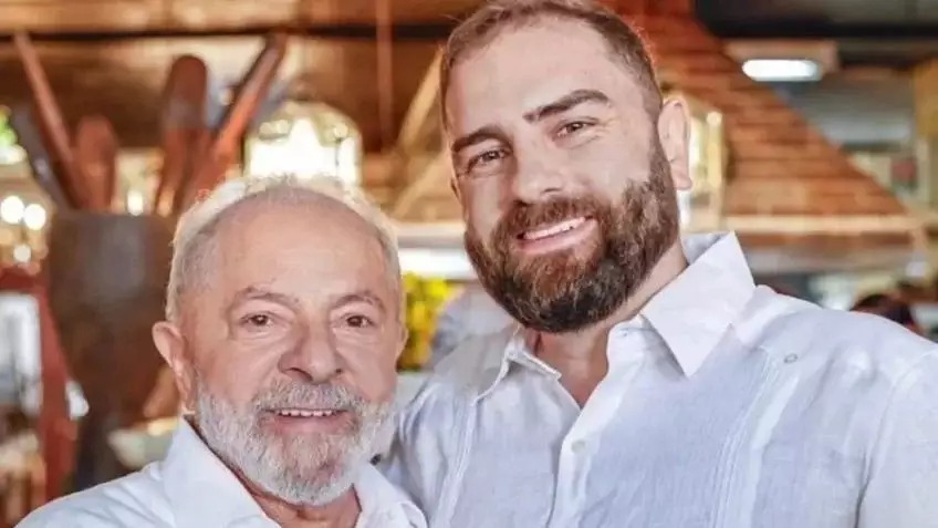 Mensagem com xingamento à Janja sugere negócios do filho de Lula em Cuba