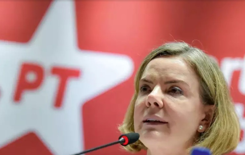 Pesquisas fora das capitais acendem alerta no PT