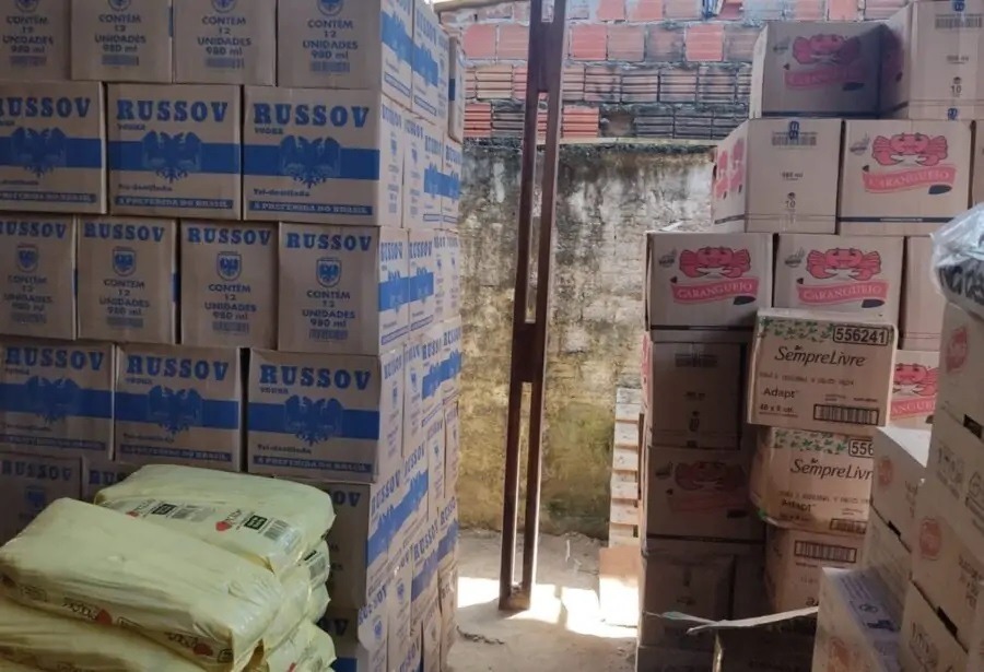 Empresa é descoberta com mais de R$ 1 milhão em mercadorias estocadas em casa na Grande Natal
