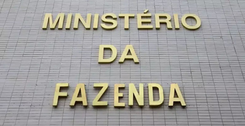 Contas públicas têm 4º pior resultado para o mês em quase 30 anos