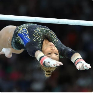 Ginástica festeja momento único, mas Flávia deixa ginásio chorando