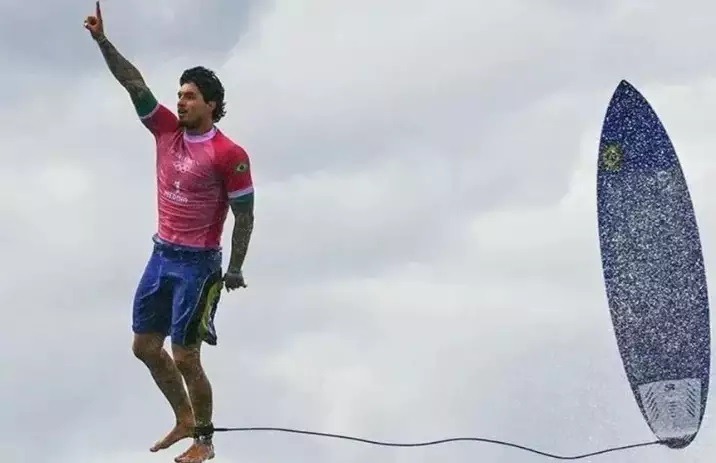 Viraliza foto de Medina após receber maior nota da história do surfe