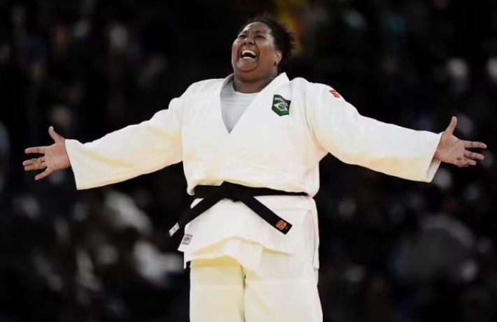 VÍDEO: Beatriz Souza vence final do judô e garante 1º ouro do Brasil
