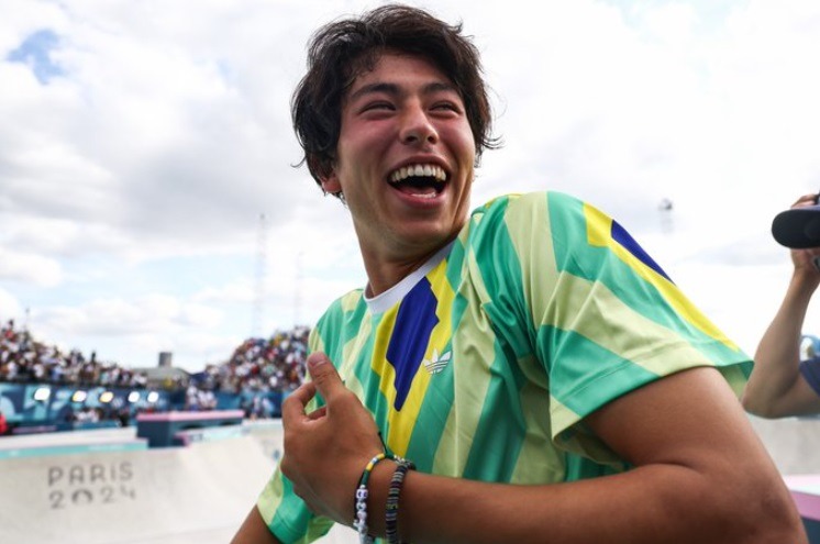 Olimpíadas: Augusto Akio é bronze no skate park em Paris