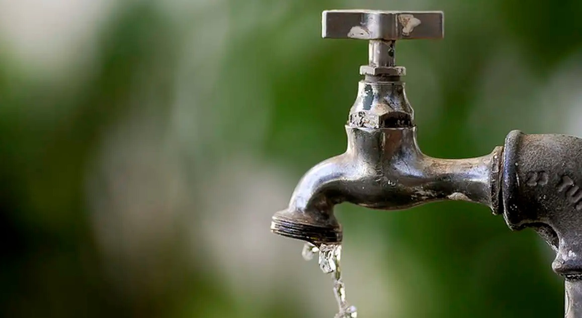 Cinco cidades do RN estão sem abastecimento para manutenção em adutora; confira