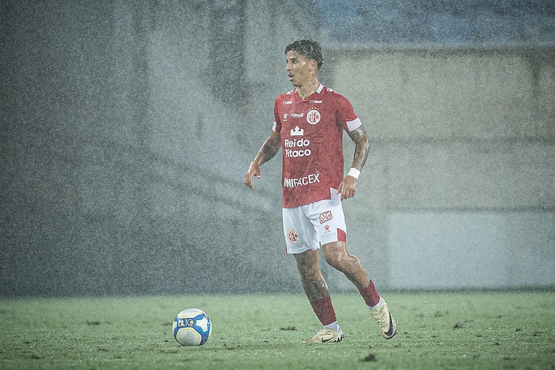 América anuncia três saídas e duas renovações no elenco; confira quais