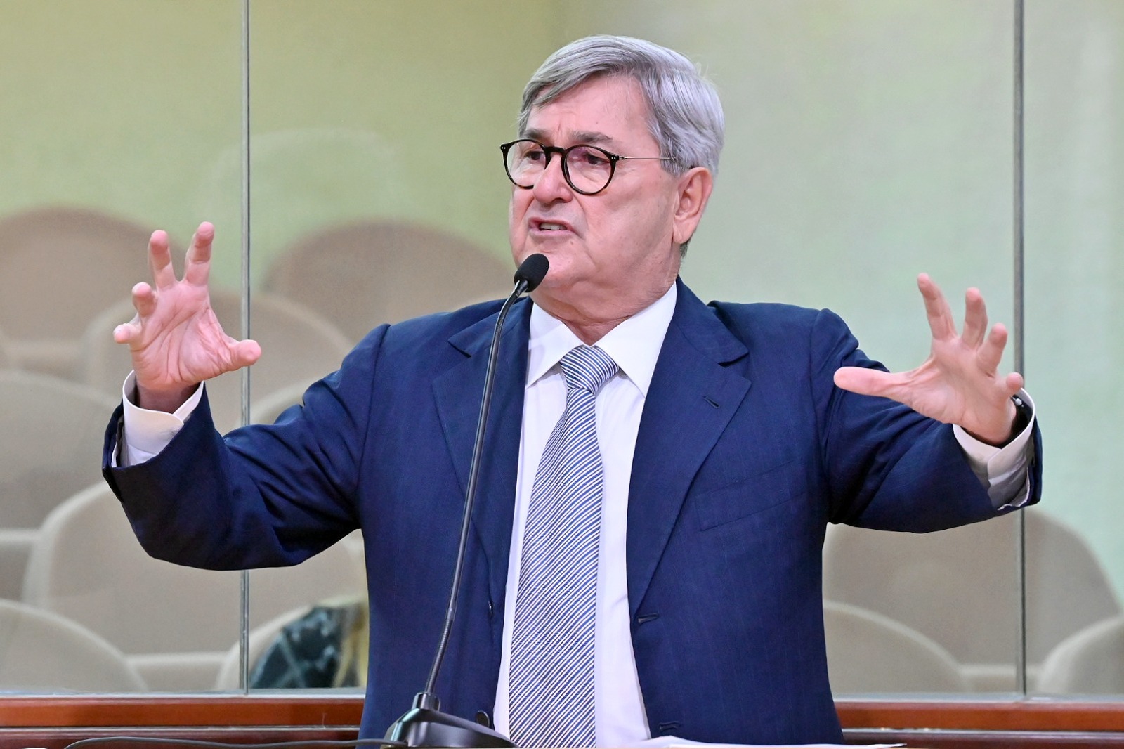 Vice-presidente da ALRN apresenta pesquisas que confirmam desastre do governo Fátima Bezerra