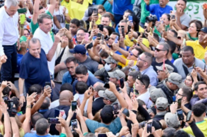 Com eventos abertos ao público, Bolsonaro chega hoje a Natal