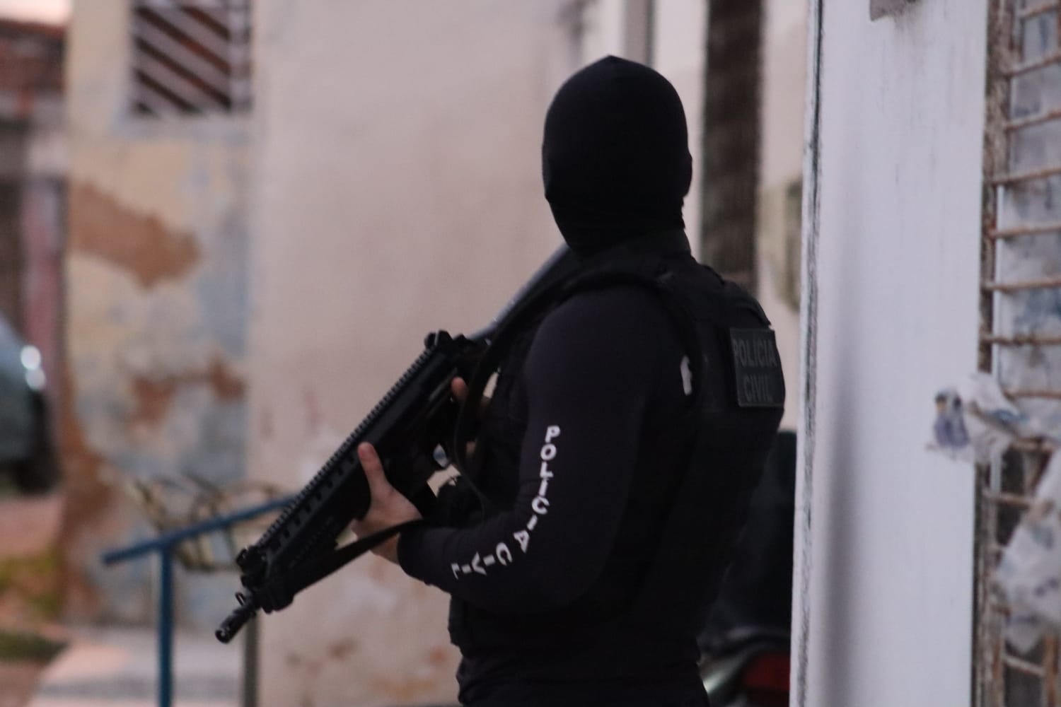 Polícia prende integrante de facção criminosa foragido da Justiça no RN