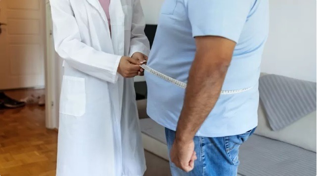 Comprovados pela ciência: 9 hábitos alimentares que reduzem a barriga