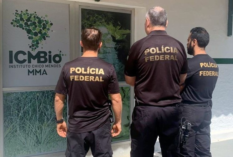 Operação da PF investiga uso indevido de abastecimento de cartões por servidores públicos do RN