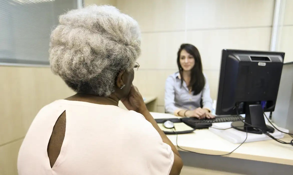 Entenda aposentadoria por invalidez: benefícios e como solicitar