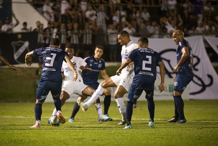 ABC, Palmeiras e Fluminense; veja jogos de hoje e onde assistir