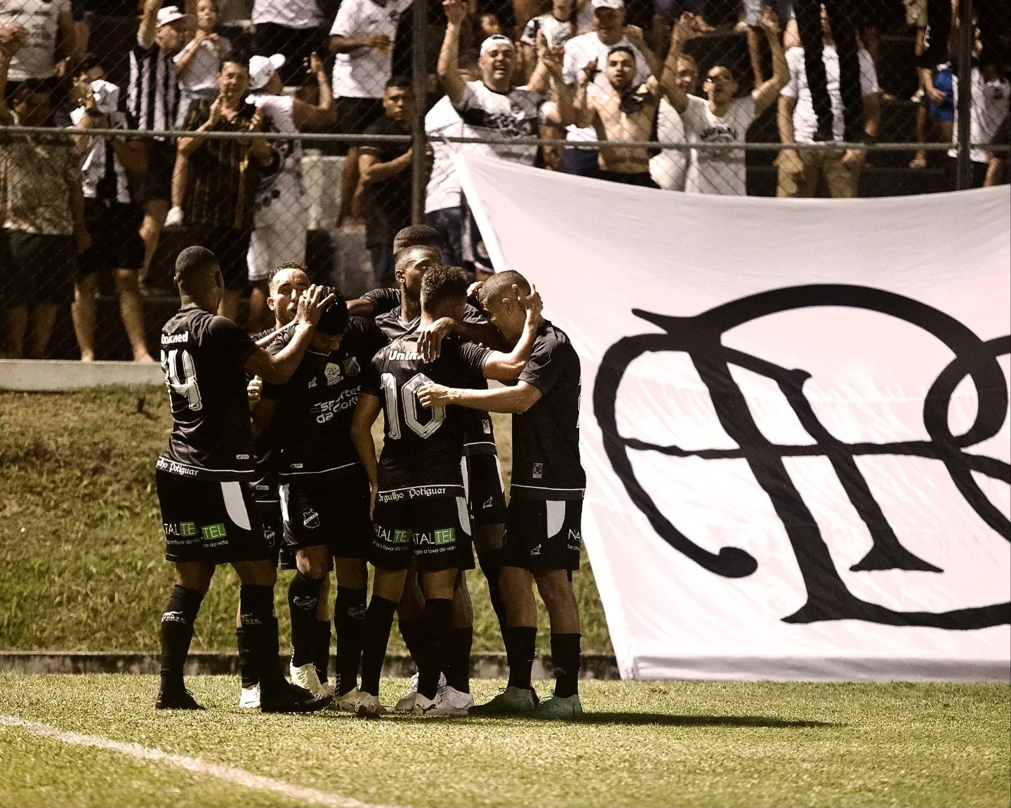 ABC vence a Aparecidense no Frasqueirão e garante a permanência na Série C em 2025; veja os gols