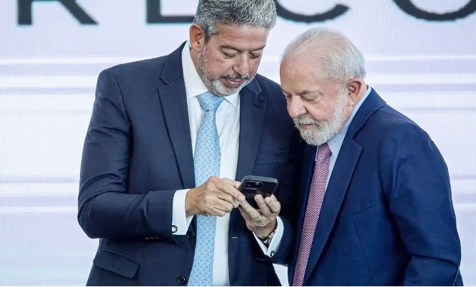 Lula reclama da Câmara, mas não recebe deputado federal desde abril