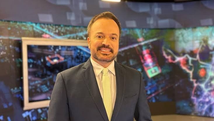 Renomado jornalista da SBT pede demissão após 19 anos