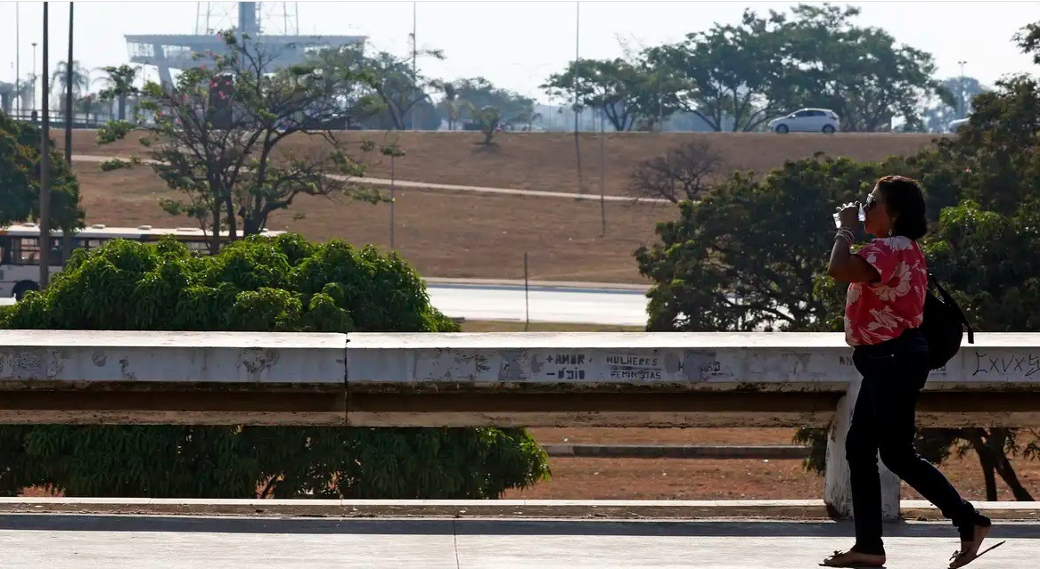 Inmet emite alerta de baixa umidade para o RN, mais 14 estados e DF