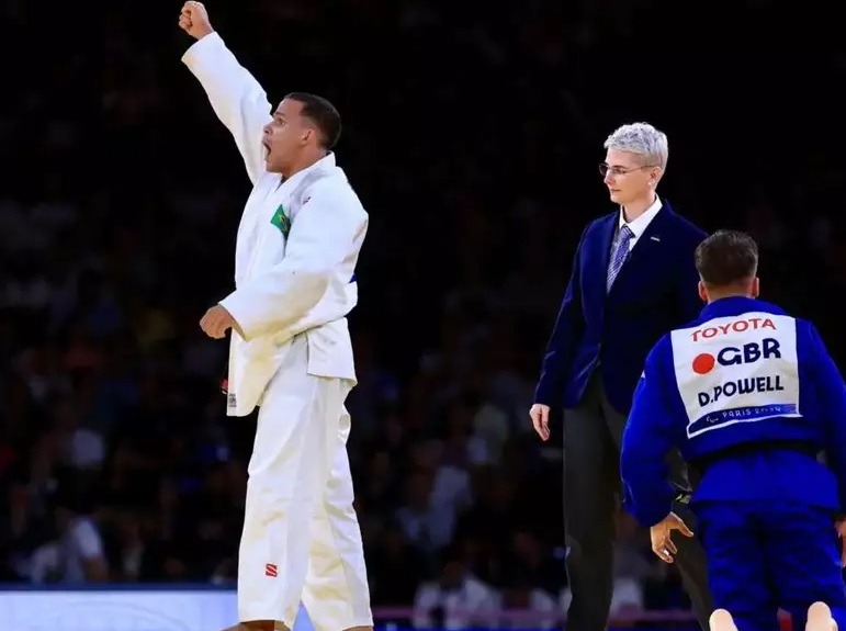 Paralimpíadas: potiguar Arthur Silva conquista ouro no judô