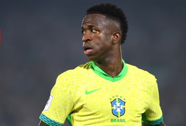 “Momento complicado”: Vini Jr. pede desculpas pela má fase da Seleção