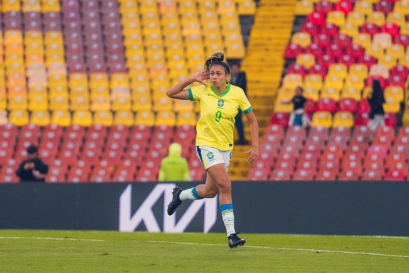 Internacional acerta venda da potiguar Priscila para futebol mexicano