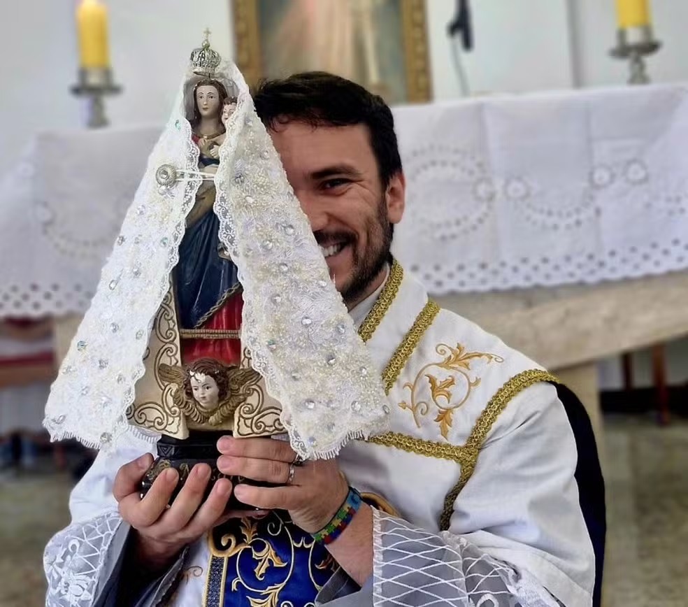 Escritor, autista e influenciador digital: quem era padre morto em acidente com cavalo no Pará