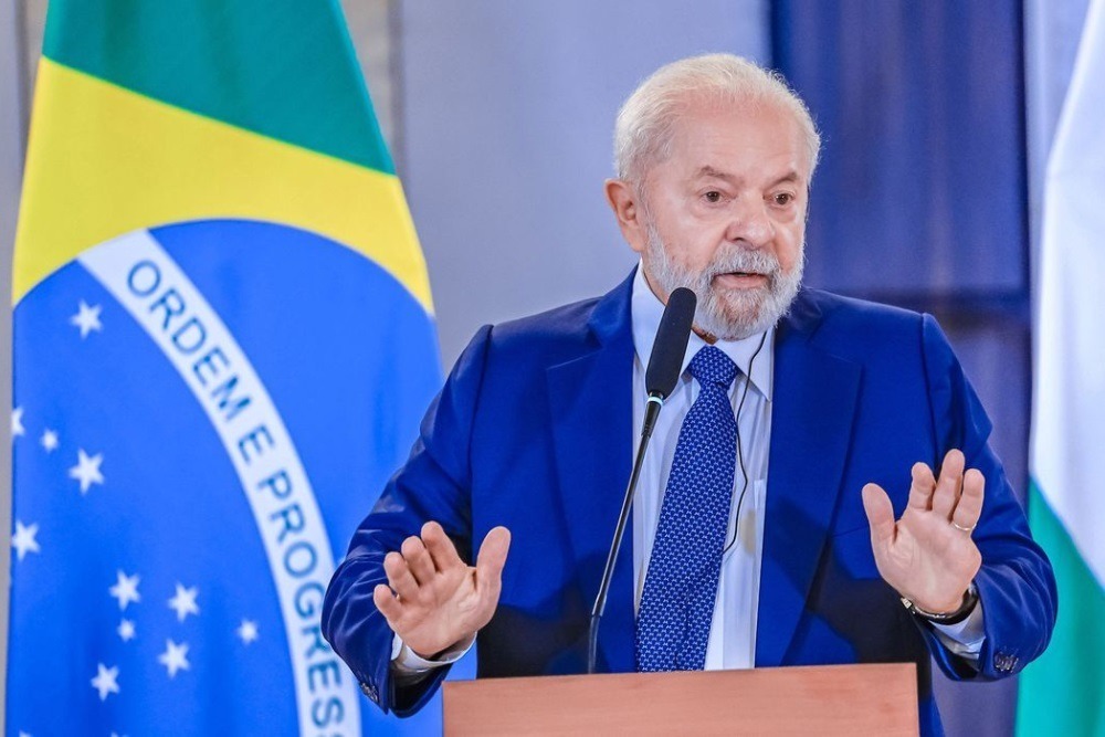 MEC não contou a Lula que havia denunciado ministra ao TCU por rombo de R$177,3 milhões
