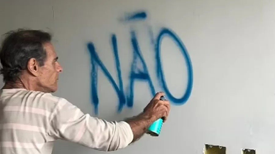Após perder casa em leilão, Mário Gomes se nega a deixar imóvel