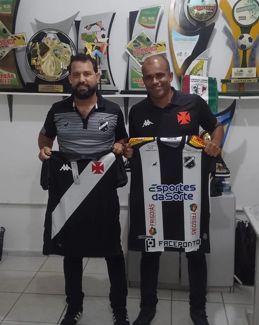 Coordenador de captação de gigante do futebol brasileiro visita estrutura da base do ABC