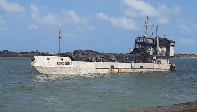 Marinha de Pernambuco encontra corpo próximo ao naufrágio