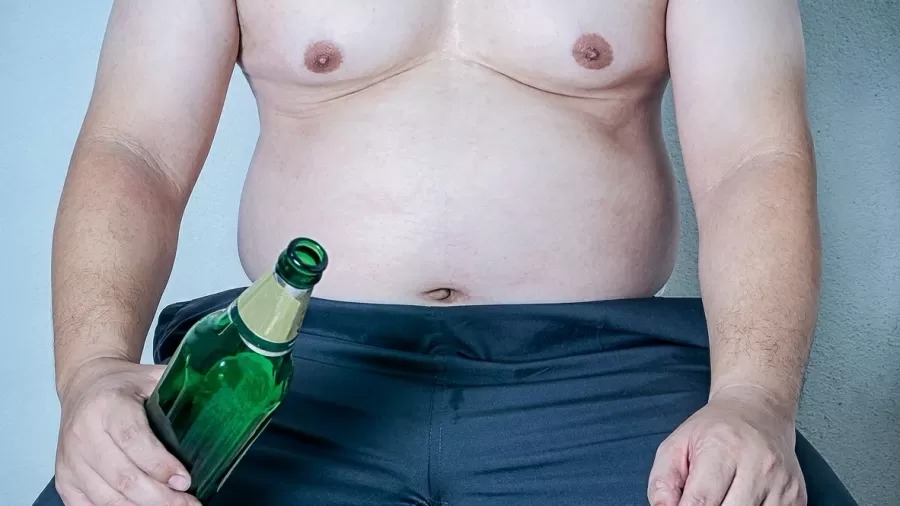 7 hábitos e alimentos que aumentam a gordura abdominal e são perigosos