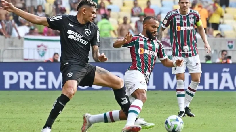 Clássico no Maracanã e Corinthians com estreia de astro; confira jogos de hoje, horários e onde assistir