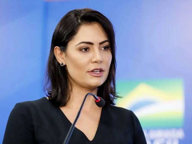 Michelle Bolsonaro pede que Parnamirim vote em Salatiel