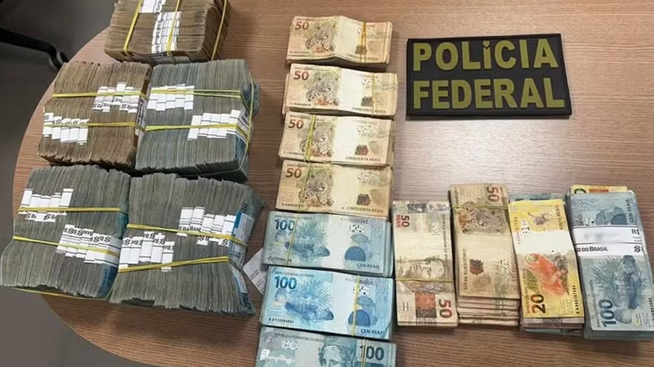 PF apreende R$ 2 milhões em espécie após denúncias de compra de voto 