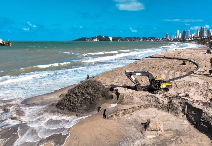 Procuradora quer embargar obra da engorda de Ponta Negra e responsabilizar prefeito e prefeitura de Natal