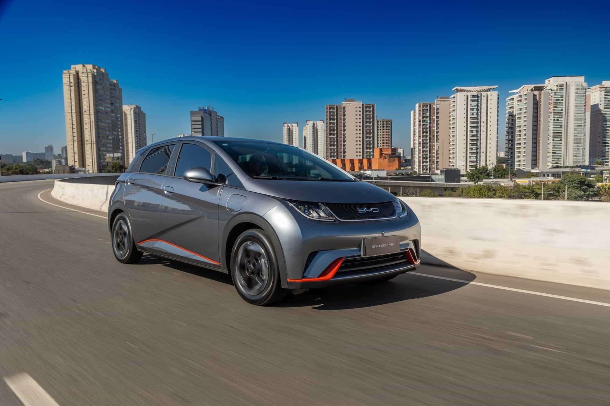 BYD recolhe 97 mil dos veículos elétricos mais vendidos por falha de fabricação
