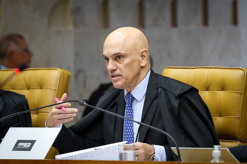 X informa ao STF que vai pagar as multas, e Moraes reitera ordem ao BC para desbloquear contas