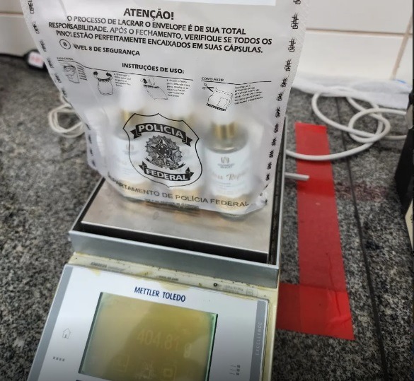Mulher é presa com cocaína diluída em cosméticos no Aeroporto de Natal