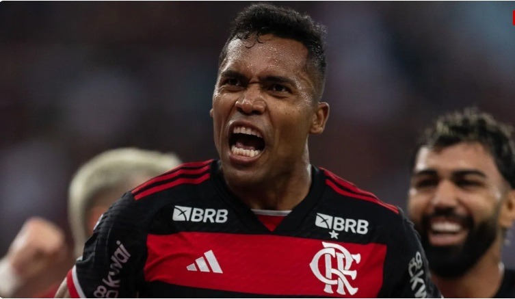 Fla vence Corinthians na estreia de Filipe Luís após muitas traves e um gol; veja lances