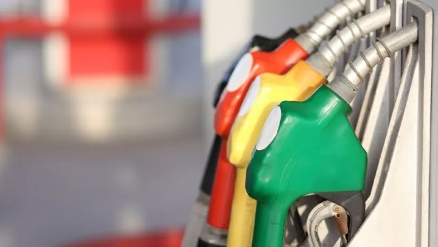 Etanol x gasolina: abastecer com álcool mais vale a pena em 15 estados; confira