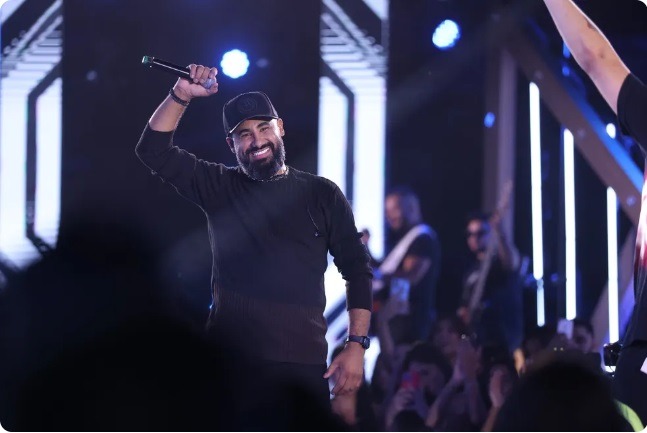 VÍDEO: Raí Saia Rodada pausa agenda de shows para fazer cirurgia